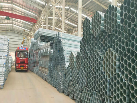 Steel Pipe Loading and Transportation